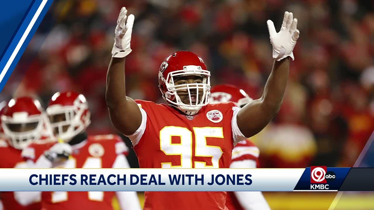 Chris Jones, Kansas City Chiefs agree to one-year contract