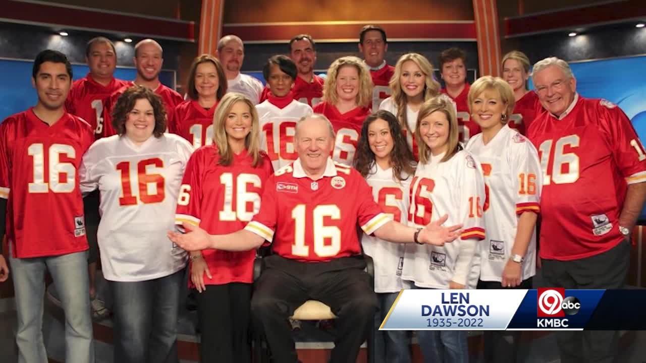 Chiefs open up Len Dawson tribute to the public Thursday at Arrowhead