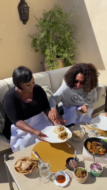 preview for Oprah's Vegetarian Fajitas Recipe