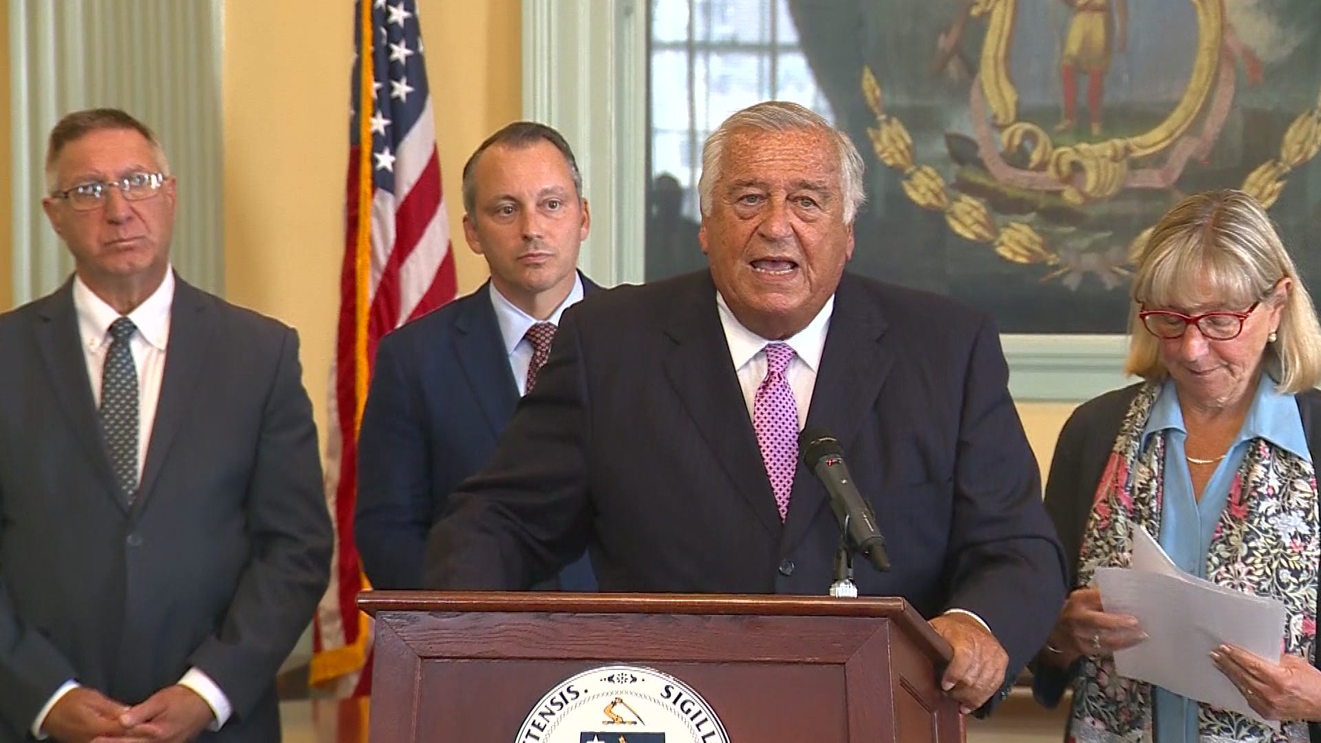 Mass. lawmakers unveil $1 billion tax relief deal