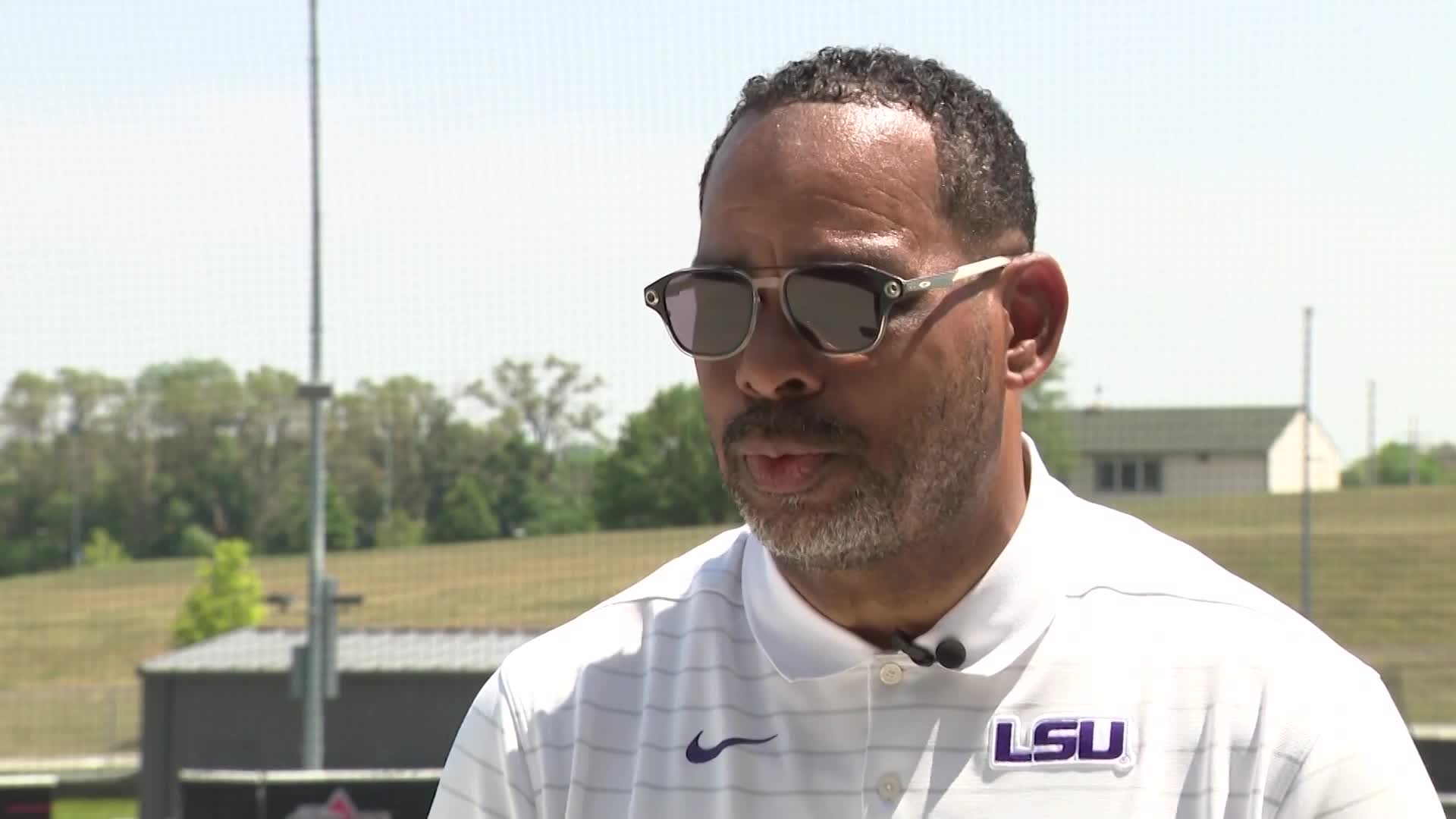 White's homer in 11th sends LSU to College World Series finals with a 2-0  win over No. 1 Wake Forest – KXAN Austin