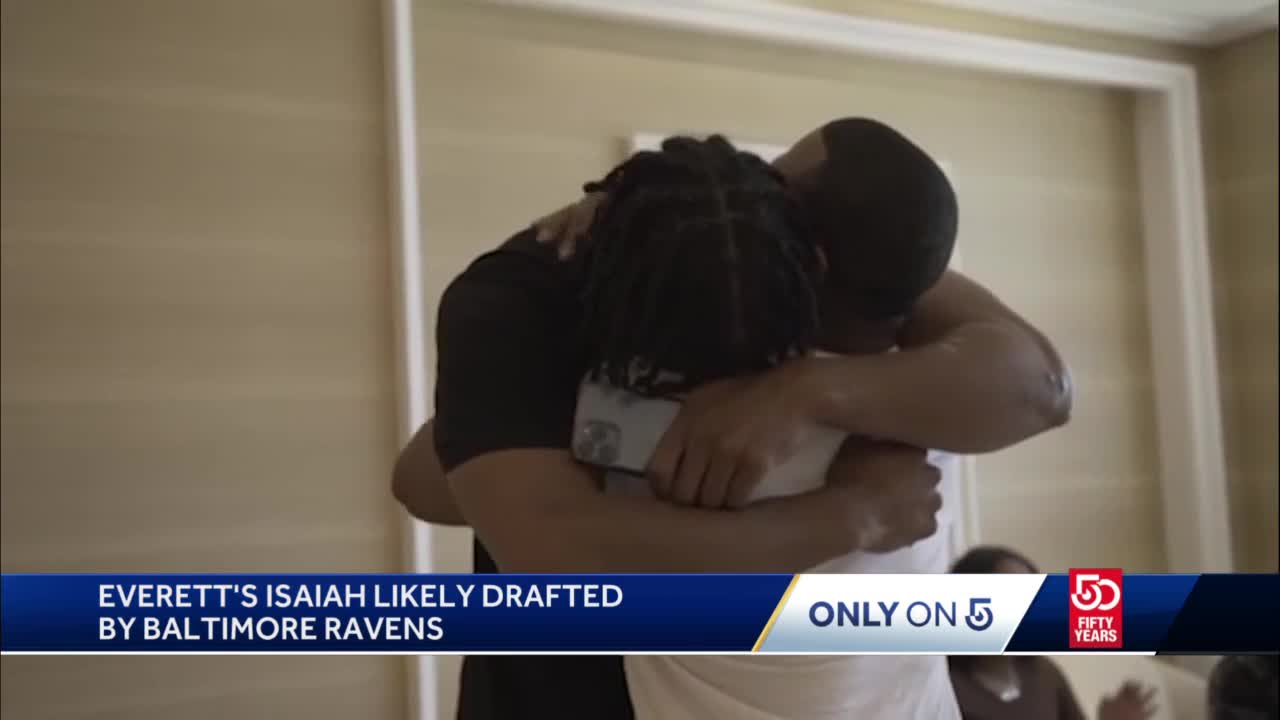 Everett's Isaiah Likely lives dream of hearing name called during NFL Draft