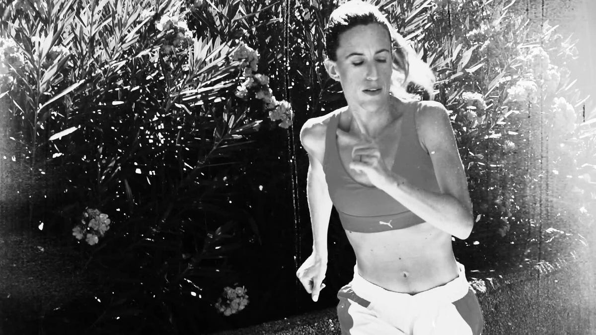 preview for Meritxell Soler protagoniza la portada de Runner's World de otoño de 2023