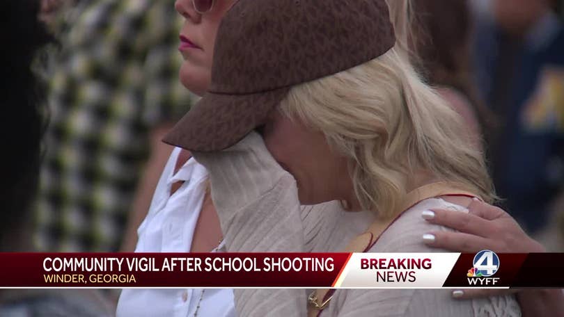 Students recall moments following deadly high school shooting