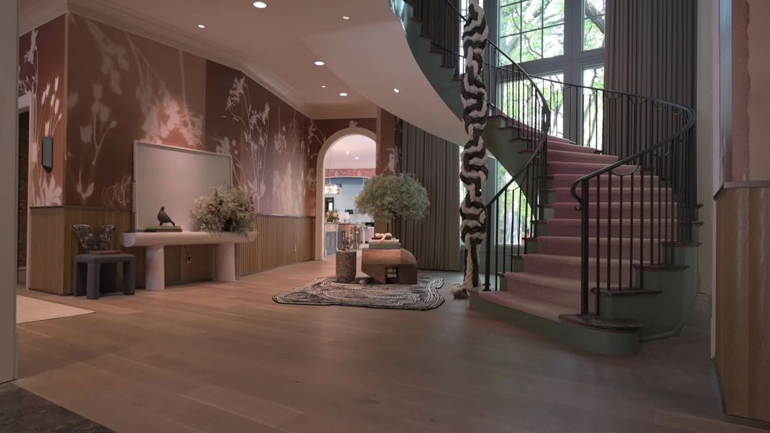 preview for Welcome to the Kips Bay Decorator Show House in Dallas