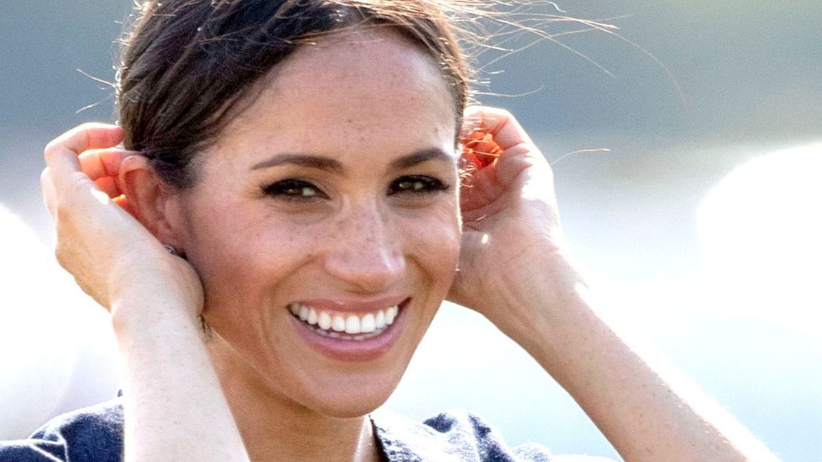 preview for Royal Flush: Get Meghan Markle's Glow With A $5 Drugstore Find