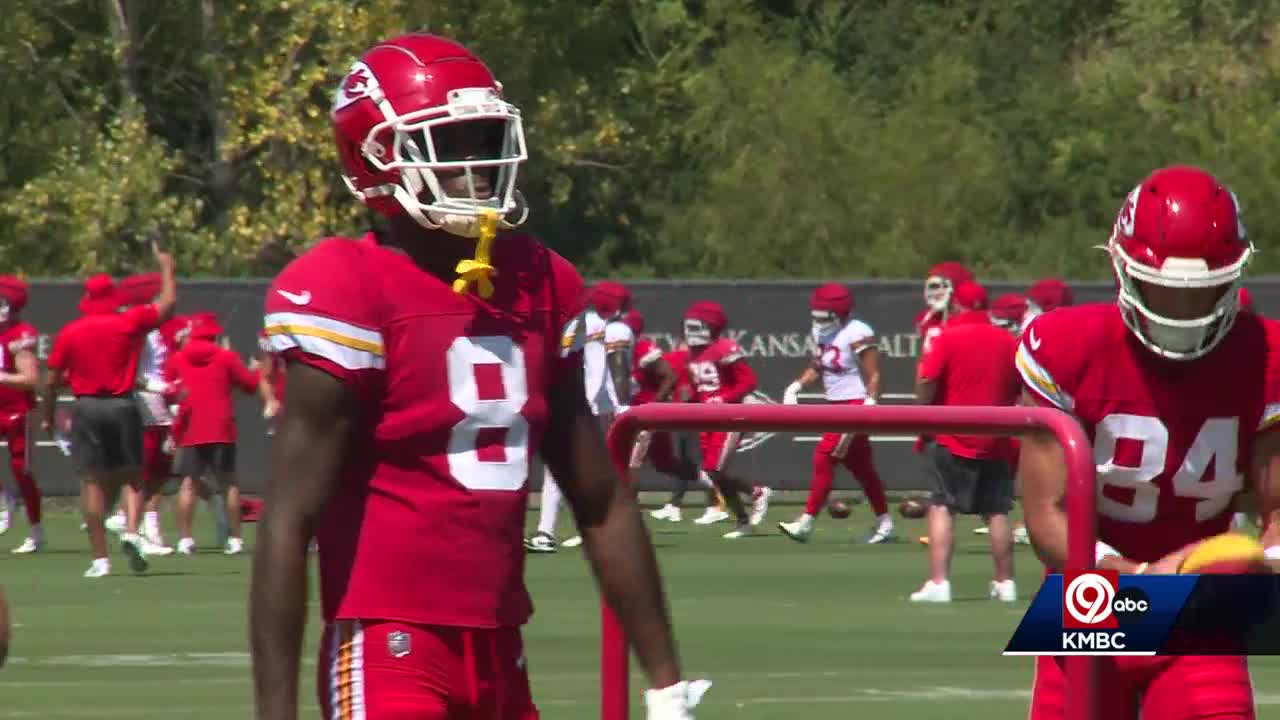 Chiefs' Chris Jones wants new-look D-line to be 'gritty' in 2022 -  Arrowhead Pride