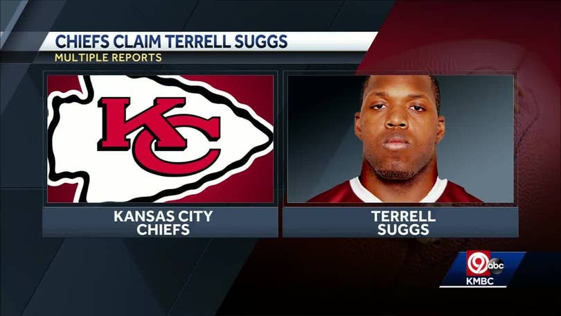 Chiefs claim pass-rusher Terrell Suggs off waivers