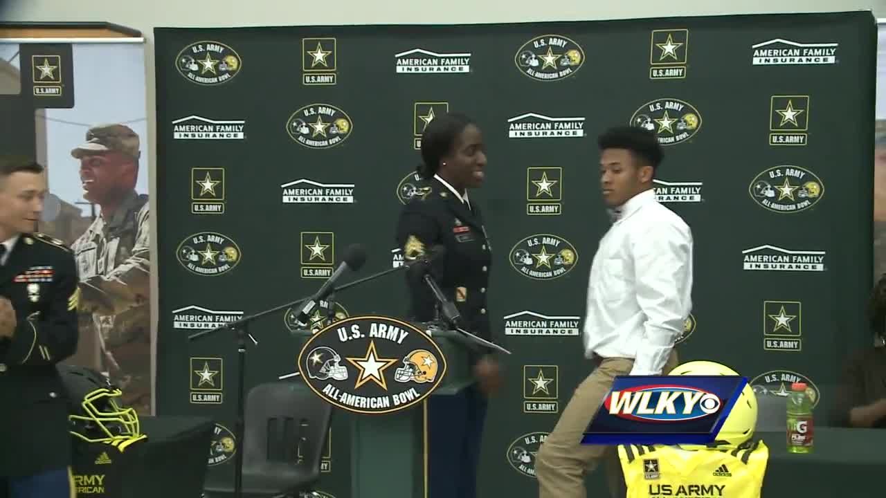 Rondale Moore receives U.S. Army All-American jersey