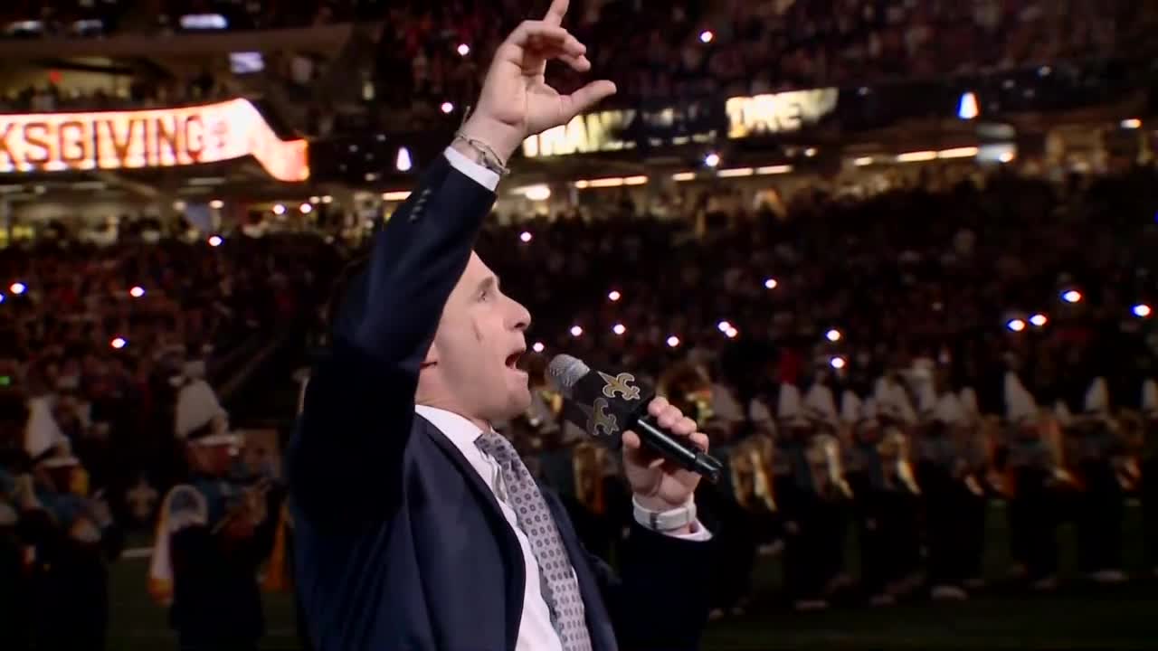 Saints honor Brees at halftime of Thanksgiving night game