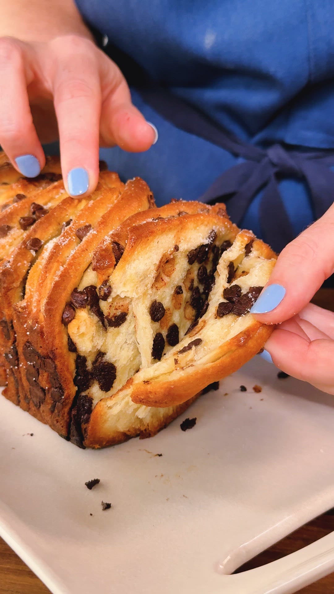 preview for This Chocolate Pull-Apart Bread Is So Impressive & SO Simple