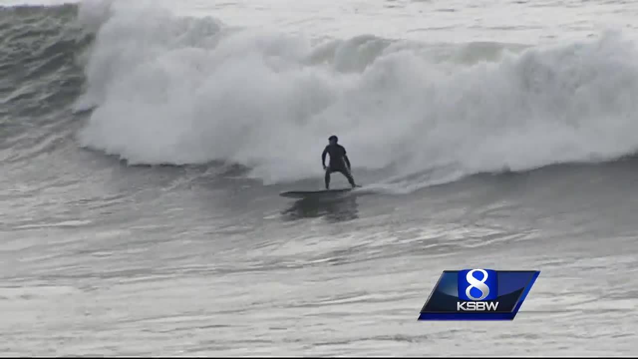 Surfers show up in droves to get a piece of epic swell – Santa Cruz Sentinel