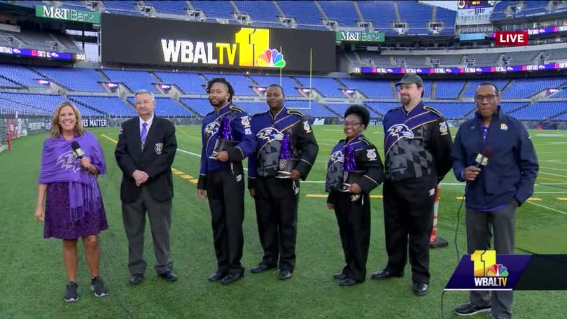 Baltimore Ravens on X: Our Retail Outlet Sale is at M&T Bank Stadium  today from now until 3 p.m.! Fans can take advantage of 30-60% off Ravens  merchandise! Info:   /