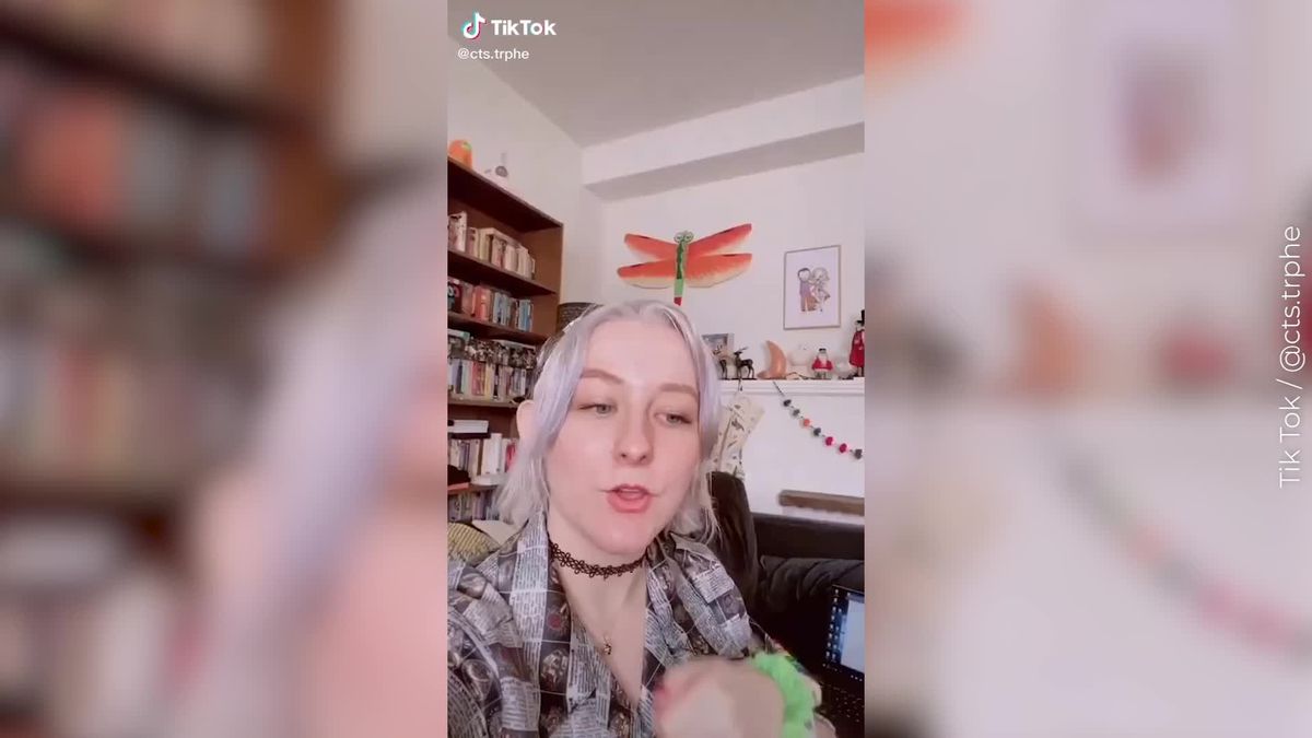preview for Tik Tok user points out Jennifer Aniston’s verbal tic in Friends