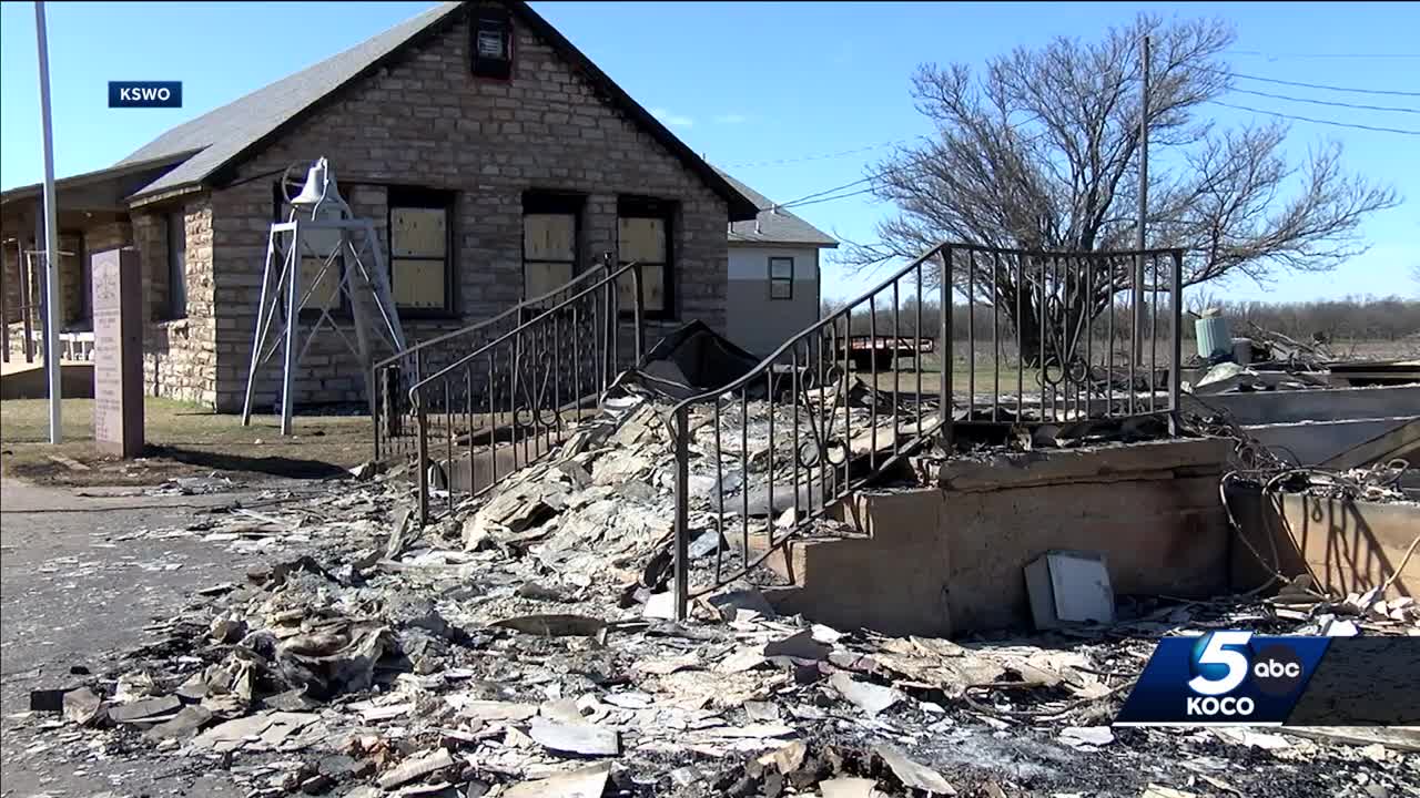 Historic church destroyed by Oklahoma wildfires