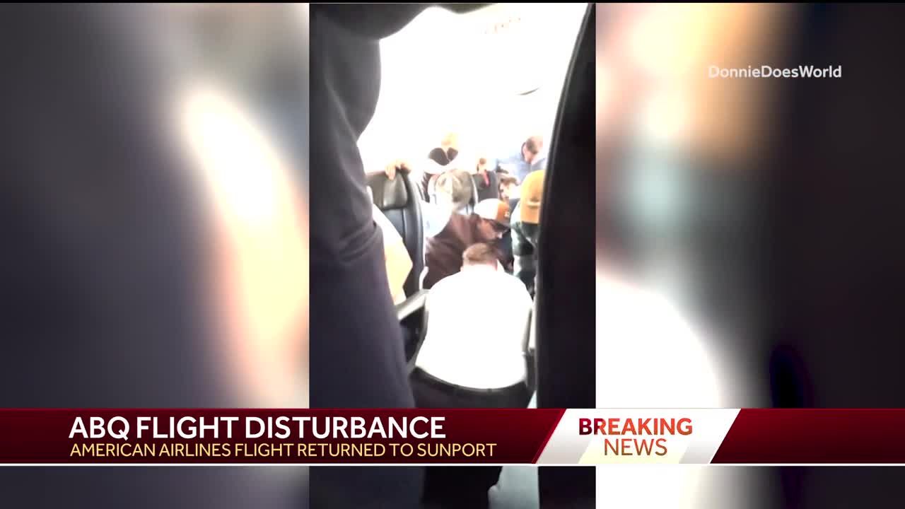 Airplane returns to Albuquerque for flight incident