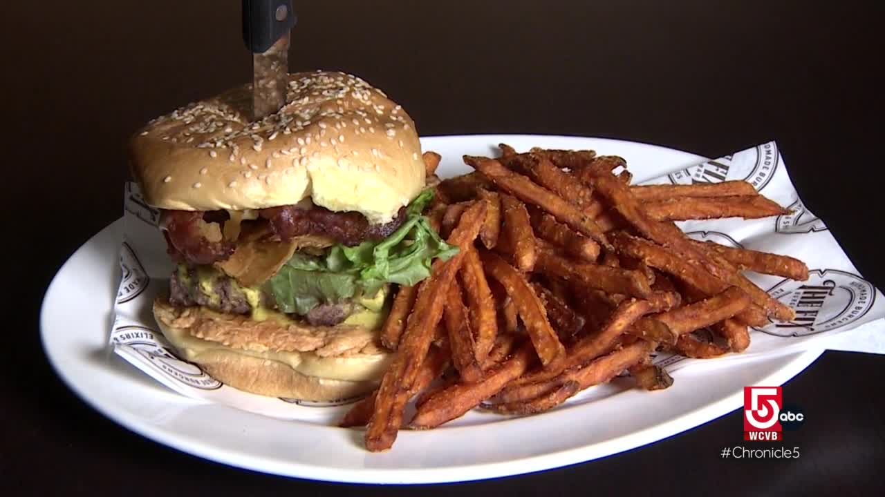 Weekly Burger Special - PAPA JOE'S HUMBLE KITCHEN