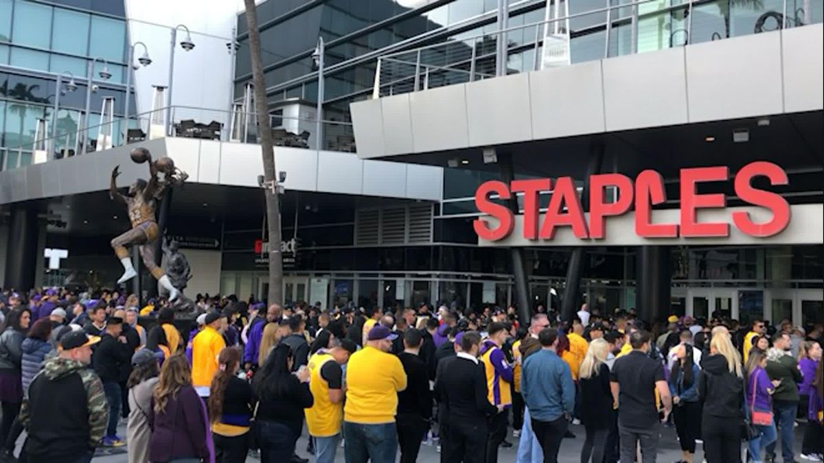 preview for Kobe Bryant fans line up for memorial service in LA