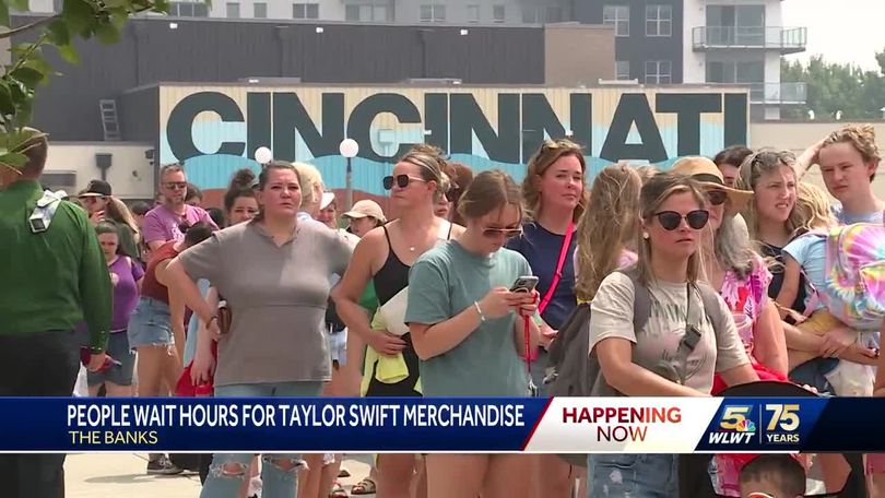 Taylor Swift Merch Lines Are How Long?!