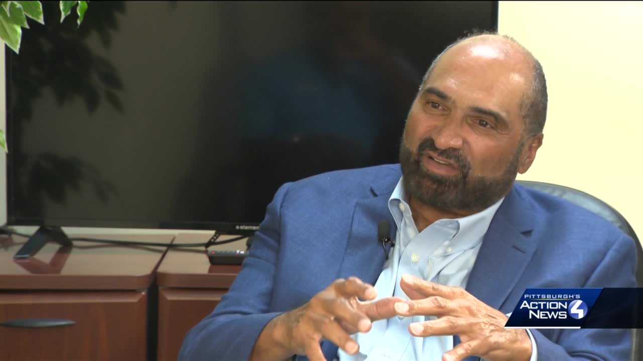 PHOTOS: Franco Harris' No. 32 jersey retirement