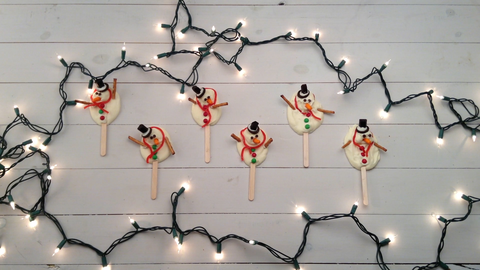 preview for White Chocolate Snowmen Pops