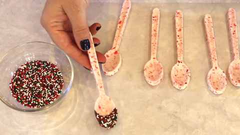 preview for How To Make Peppermint Spoons