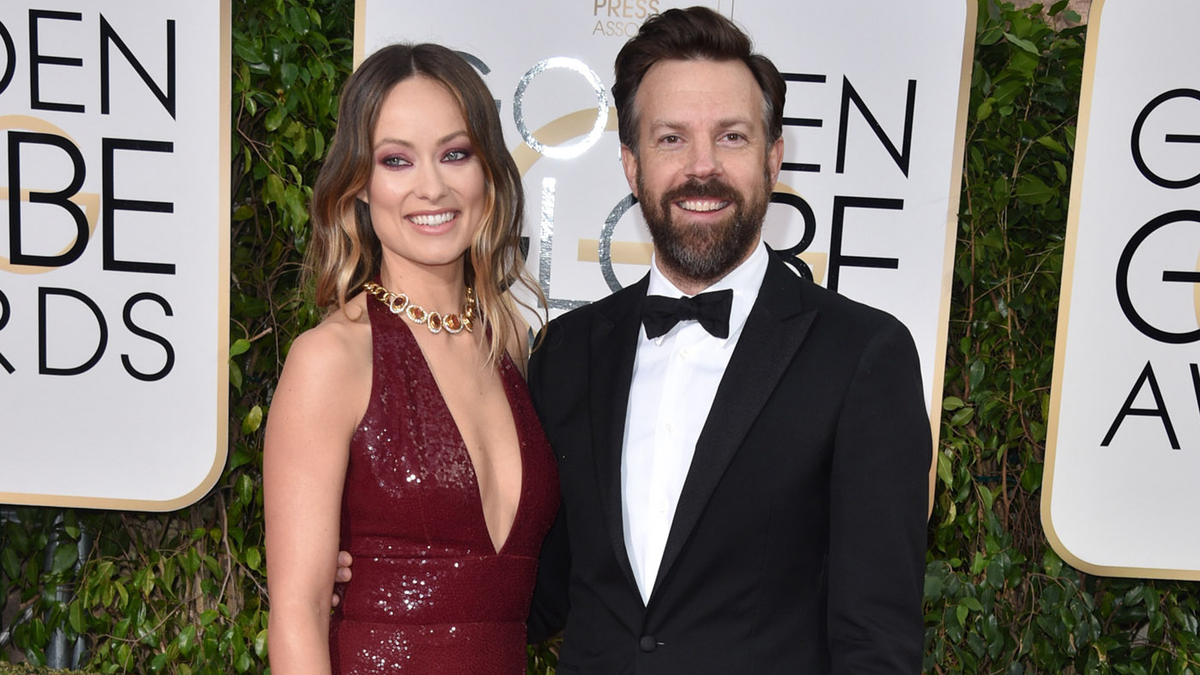 preview for 11 Adorable Couples From The Golden Globes' Red Carpet