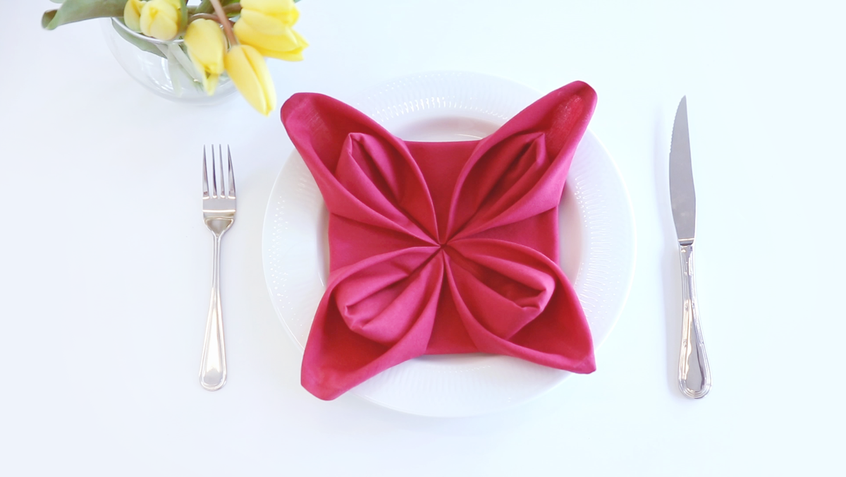 preview for How To Fold a Napkin Into a Flower