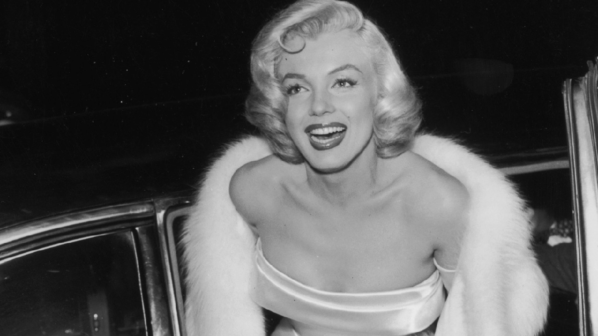 preview for How Marilyn Monroe Changed Over The Years