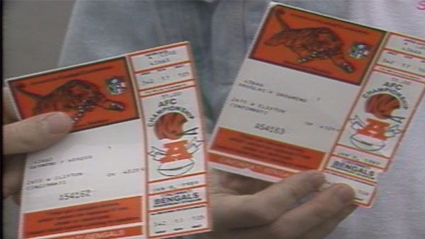 Archives: Relive the Cincinnati Bengals' 1988-89 season