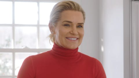 See Everything Yolanda Hadid Eats In A Day Yolanda Hadid Diet