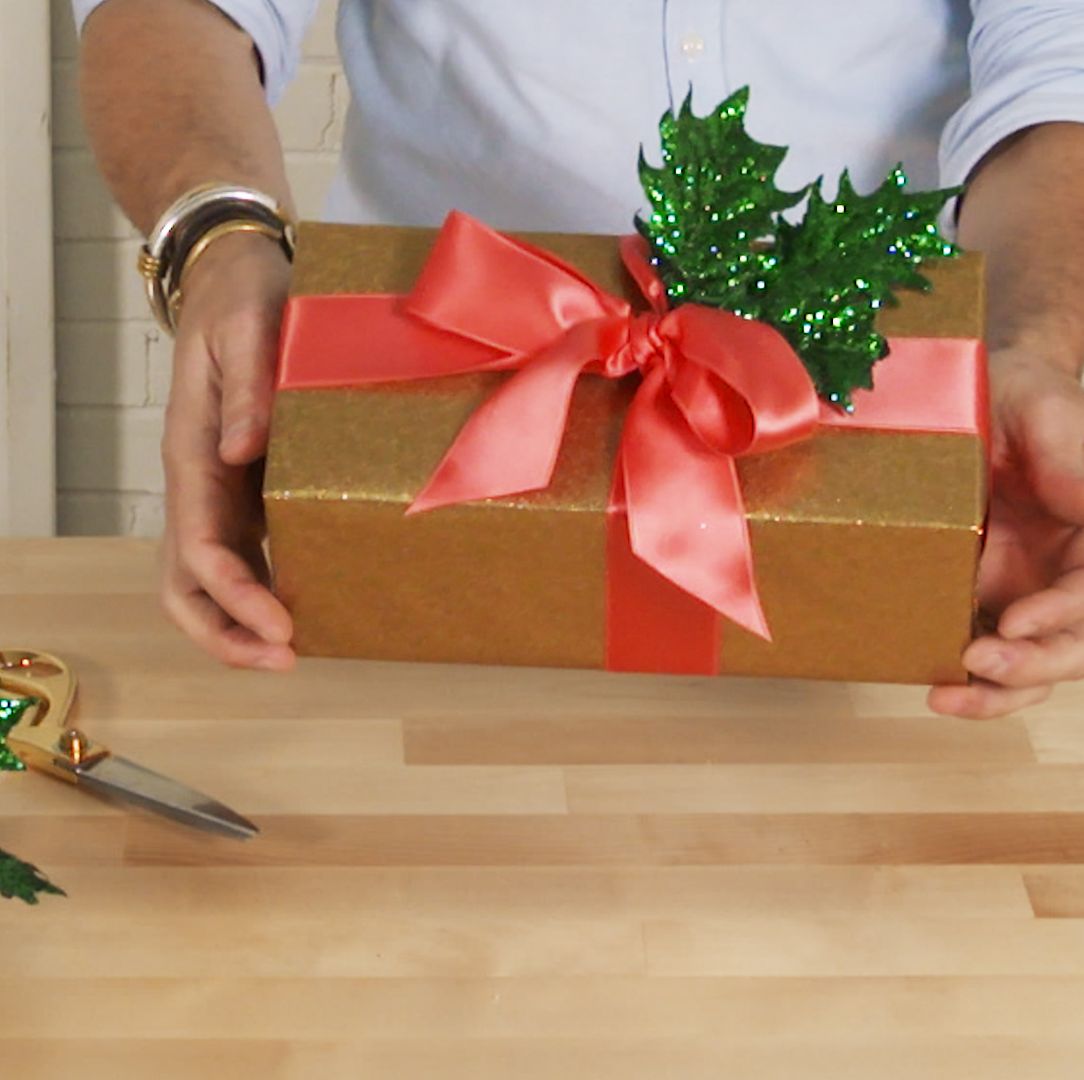 How to Wrap a Gift Using a Few Genius Tools
