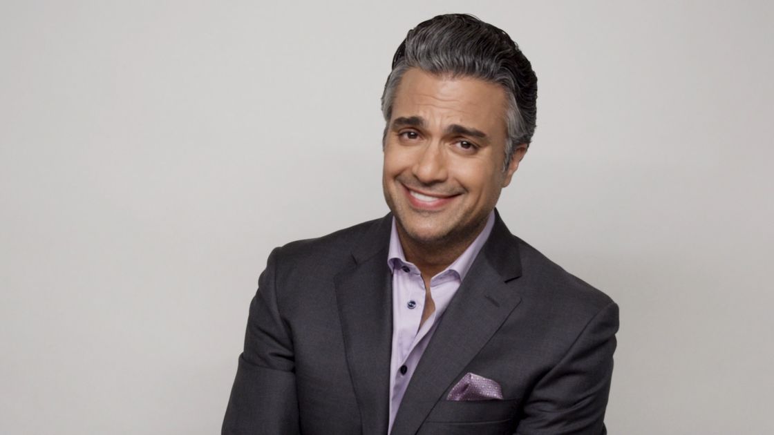 preview for Jane the Virgin's Jaime Camil | Plead the GIF
