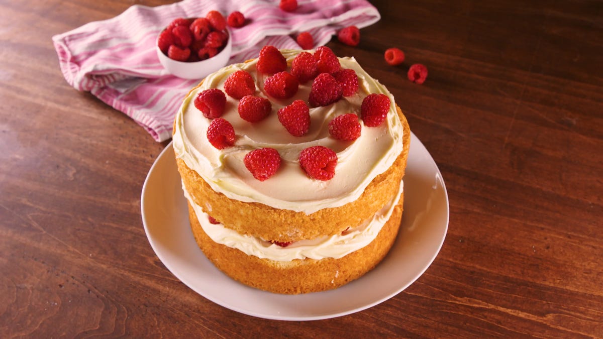 preview for Raspberry White Chocolate Cake