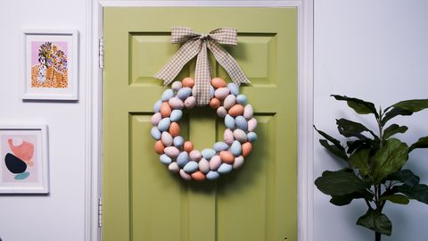 preview for How to Make a DIY Easter Egg Wreath