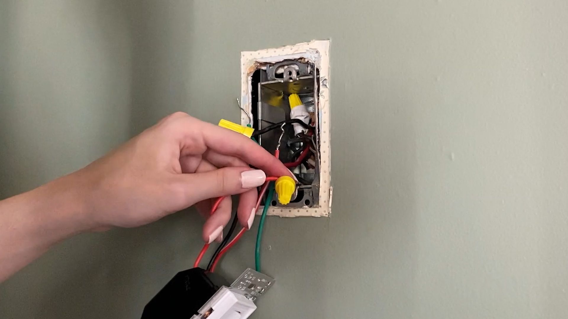installing a dimmer switch