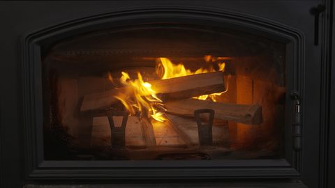 preview for How to Build a Fire in Your Fireplace