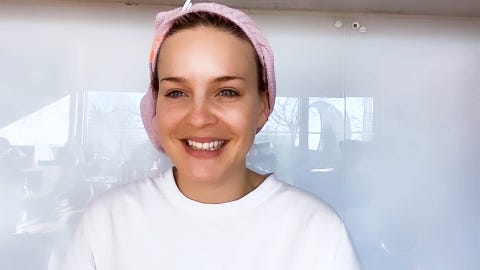 Anne Marie Shares Her Beauty Routine - Anna Marie Makeup Anne Marie Shares Her Beauty Routine - Anna Marie Makeup