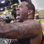 busta rhymes screams while working out heavily