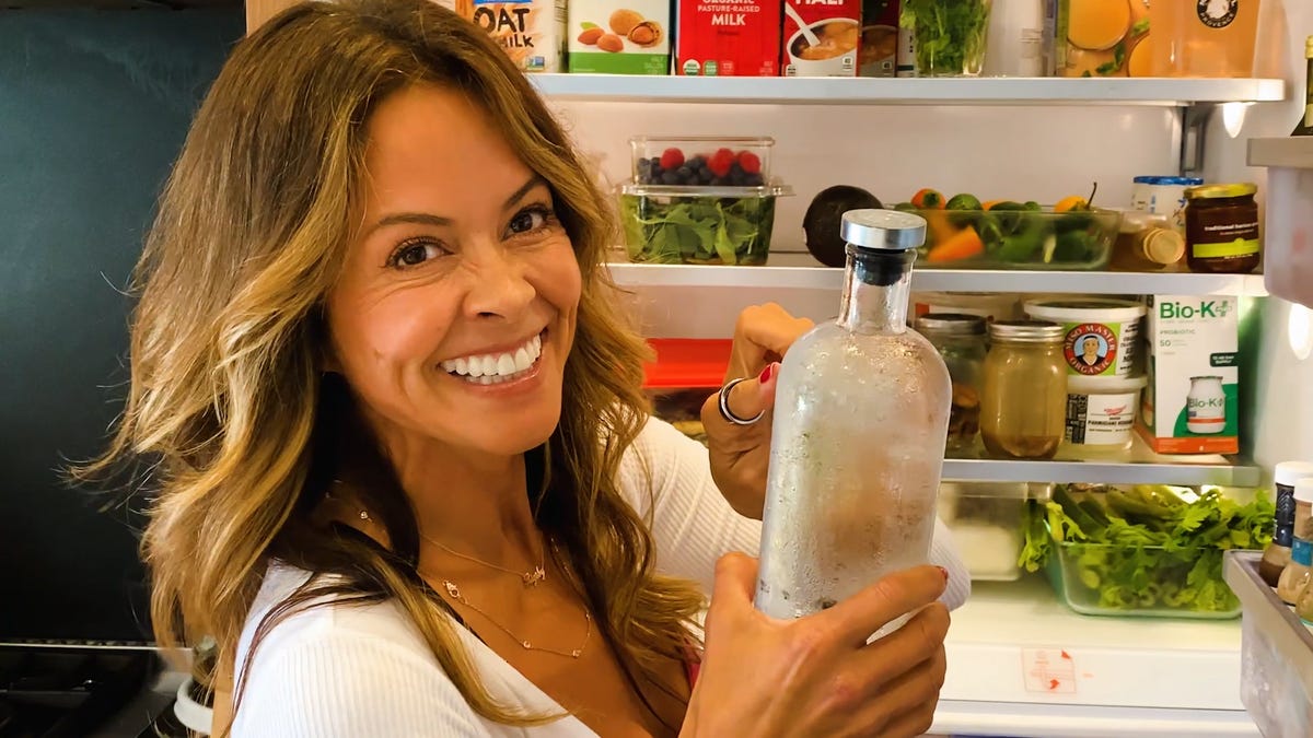 Brooke Burke's Intermittent Fasting Diet Is Her Secret Weapon