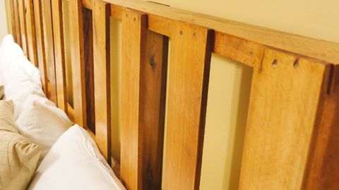 Diy Pallet Bed Frame Guide And, Pallet Bed Frame With Headboard