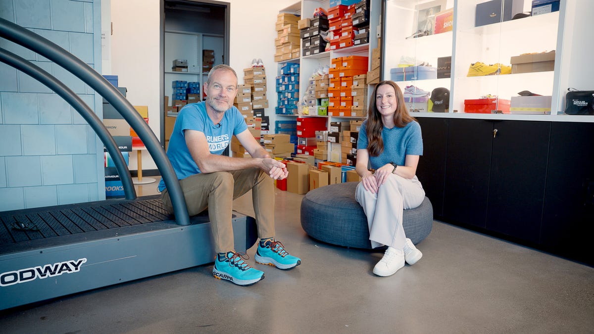 preview for Improving VO2 Max as Your Age | The Amazing Runner’s World Show | Episode 79 Preview