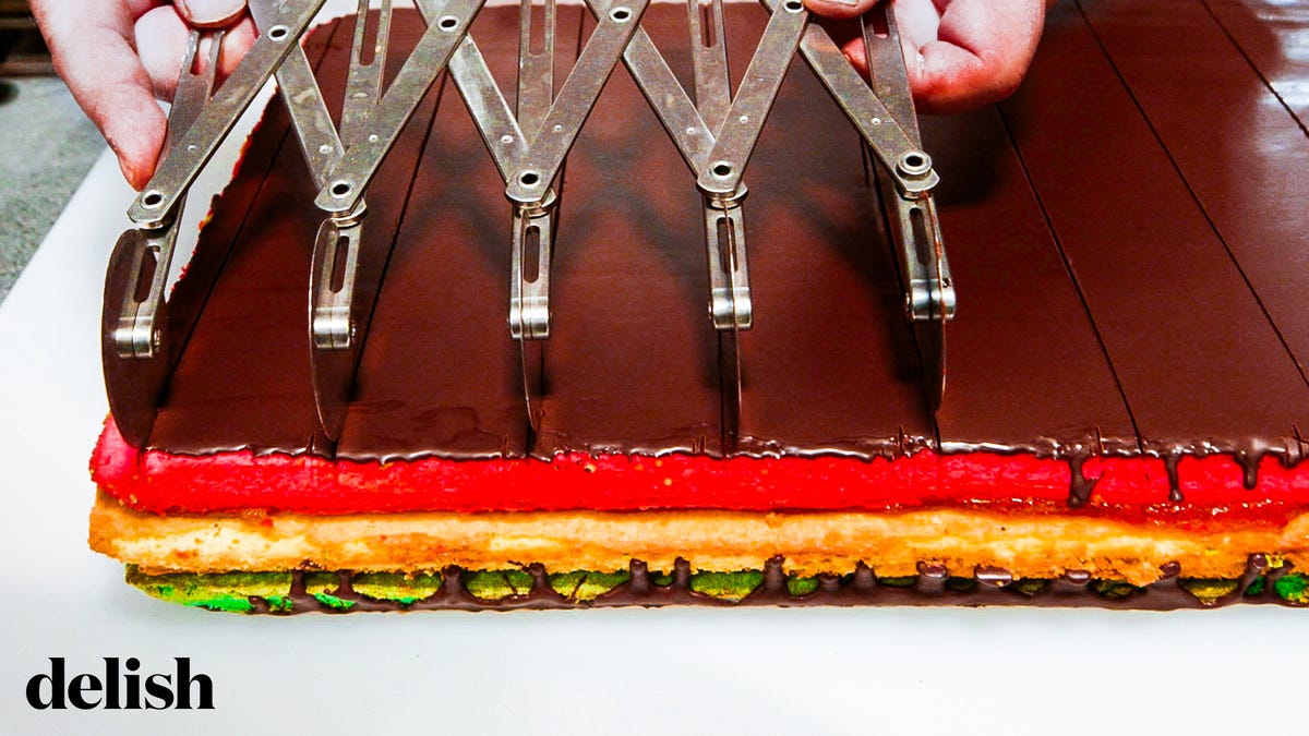 preview for The Oldest Italian Bakery In America Makes 40,000 Rainbow Cookies A Day