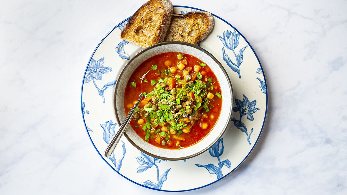 preview for Crab, Harissa and Chickpea Soup