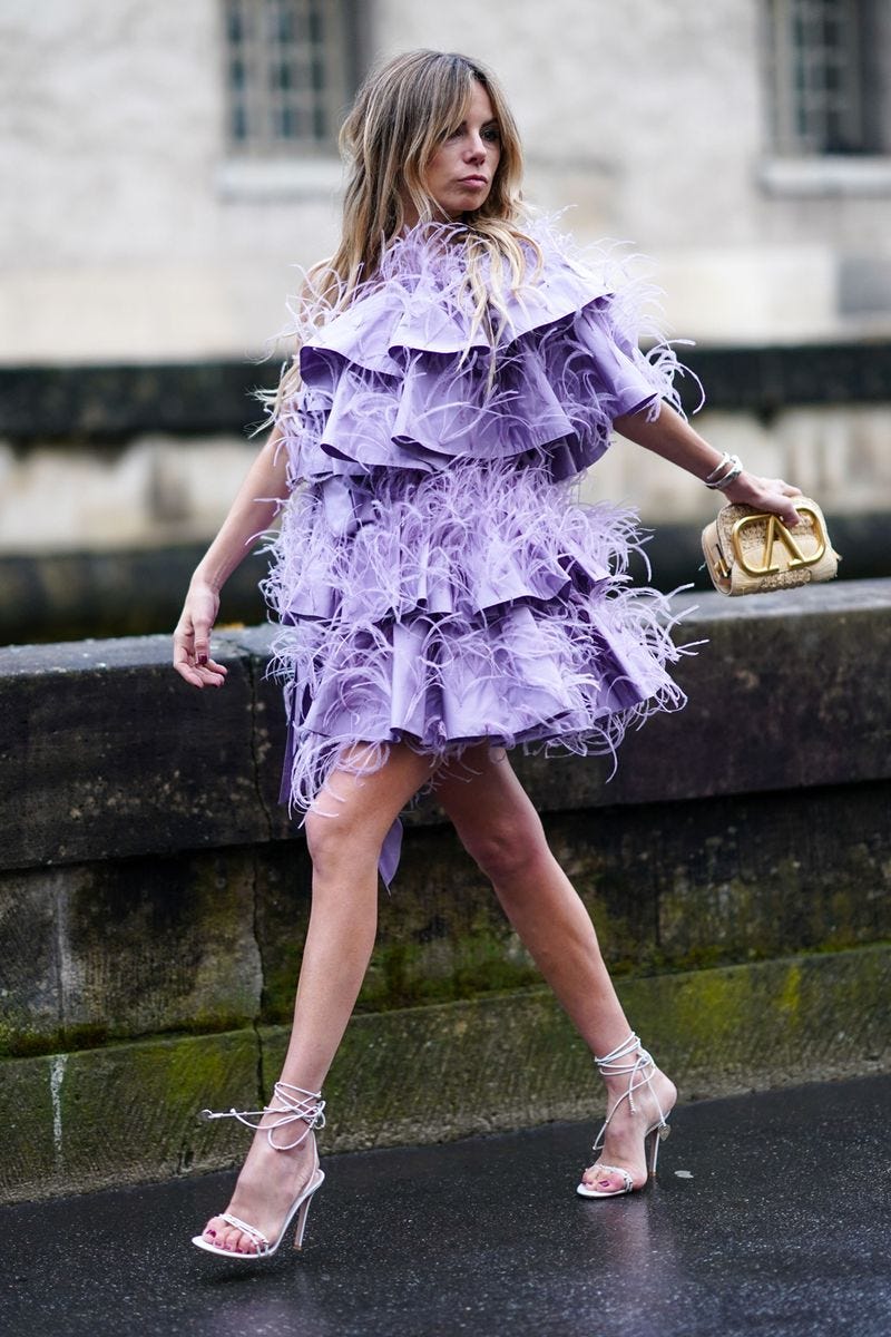 la faja mejor valorada de amazon que llevarás en todos tus looks de invitada porque potencia las curvas y reduce vientre por menos de 20 euros