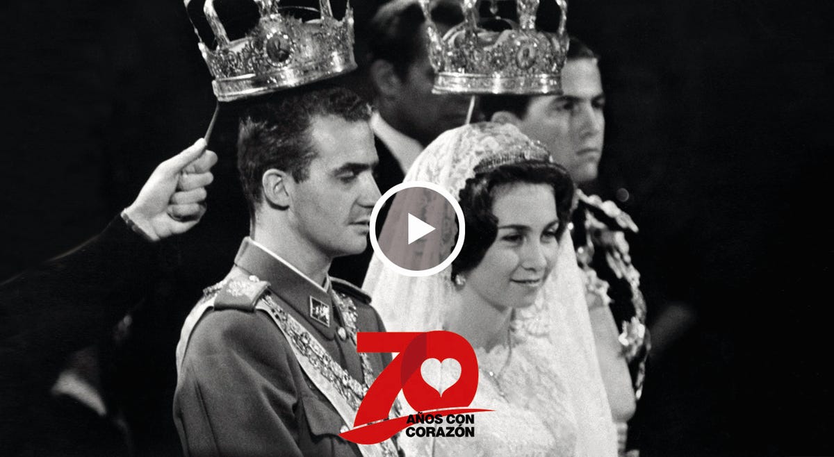 la reina letizia y felipe vi recrean su apreton de manos