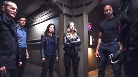 Agents Of Shield Bosses Explain Fitz S Absence In Final Season