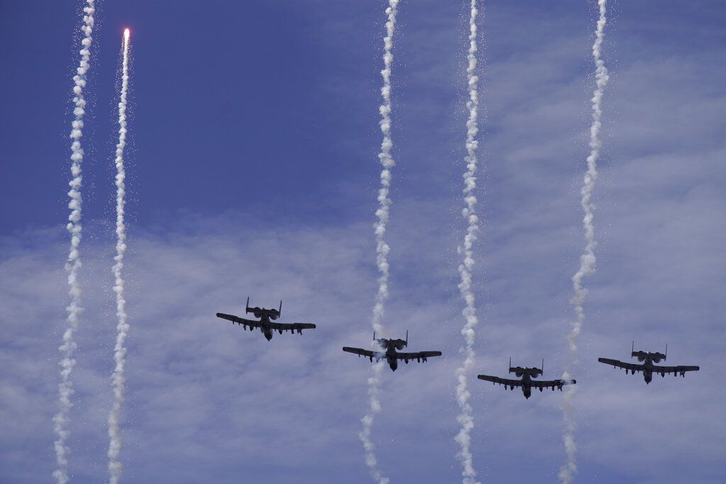 Kansas City Hawgs return for AFC Championship flyover