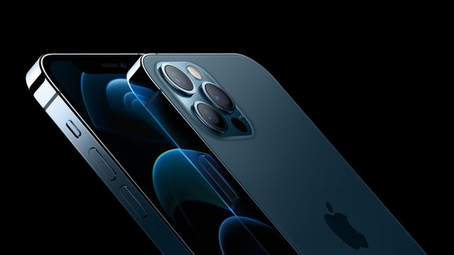 iphone 12 pro front and back shown together