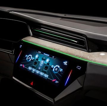 interior coche del futuro
